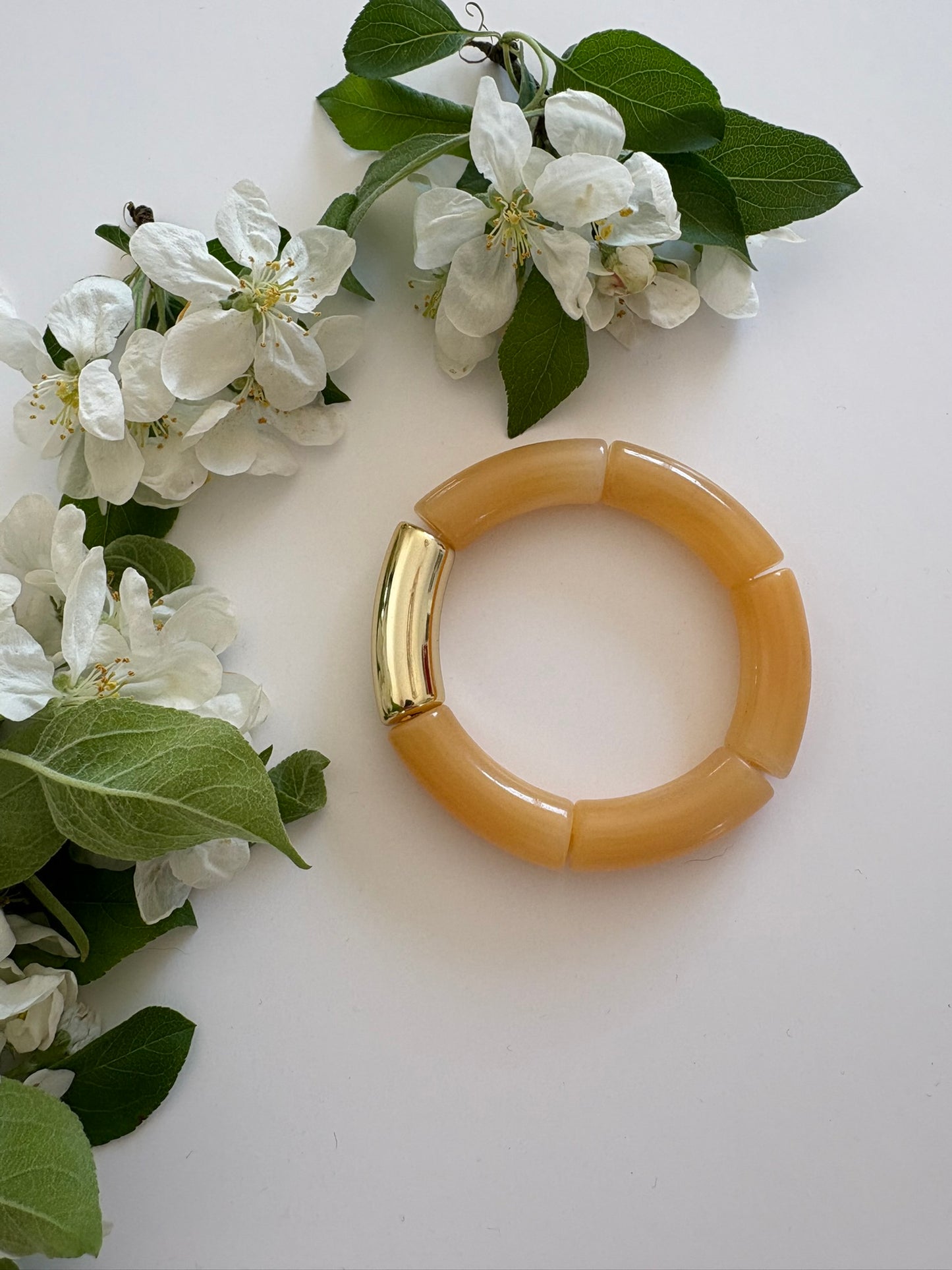 Bracelet Modèle "Charlotte": Découvrez Les Beiges