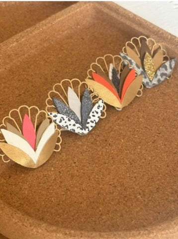 Broches