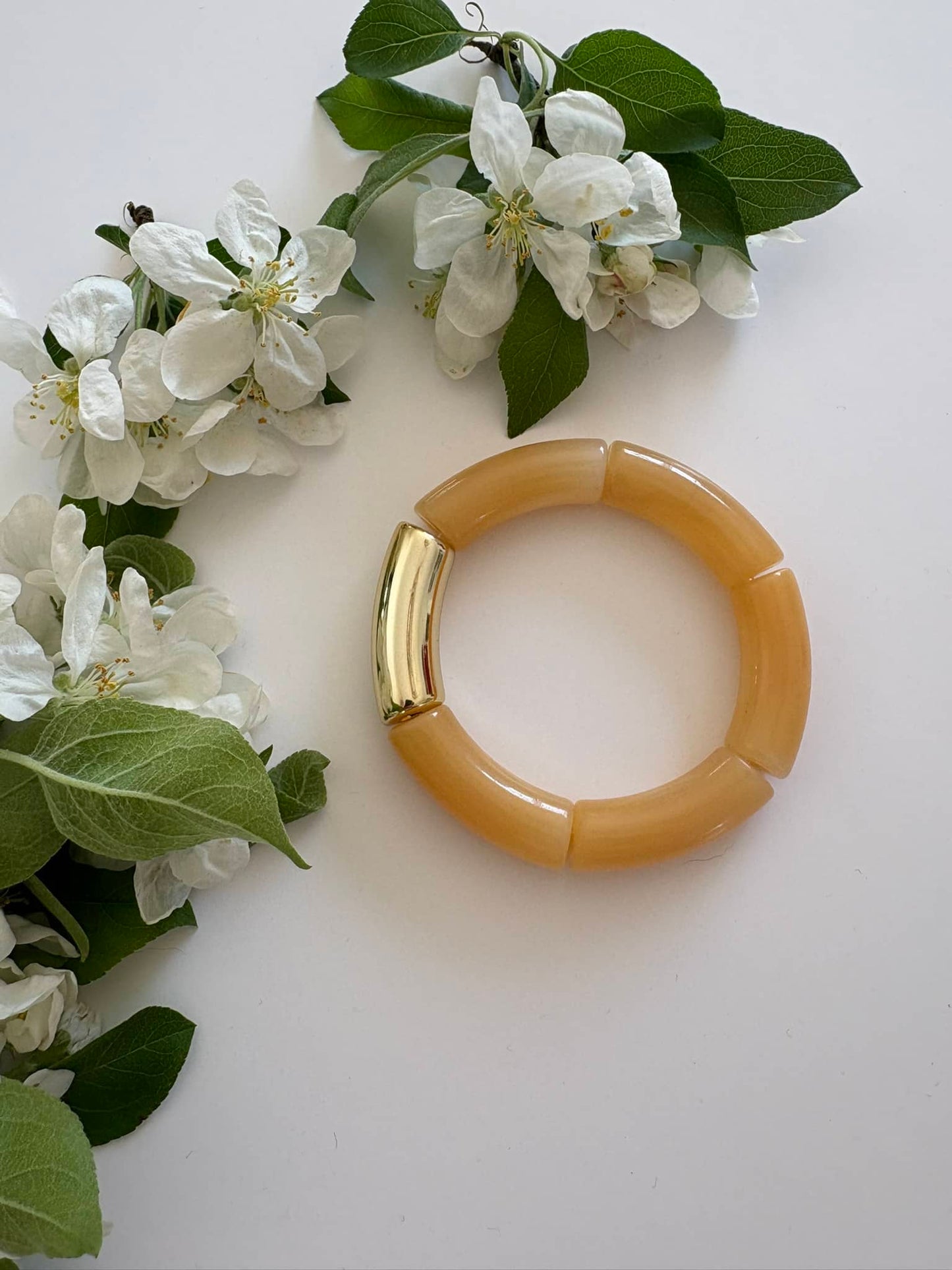 Bracelet Modèle "Charlotte": Découvrez Les Beiges*