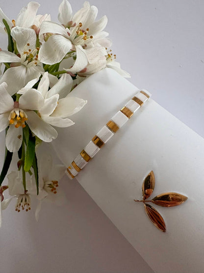 TILA  "Mirage gold and white "*