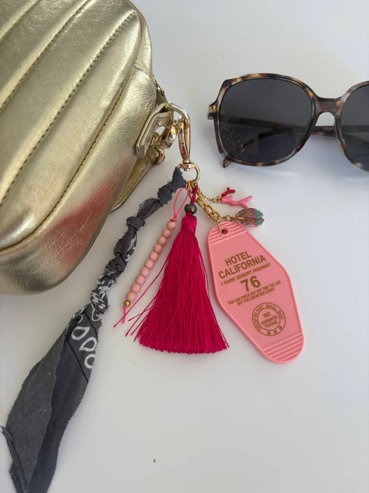 PORTE CLE " 76 Pink Pompon"*