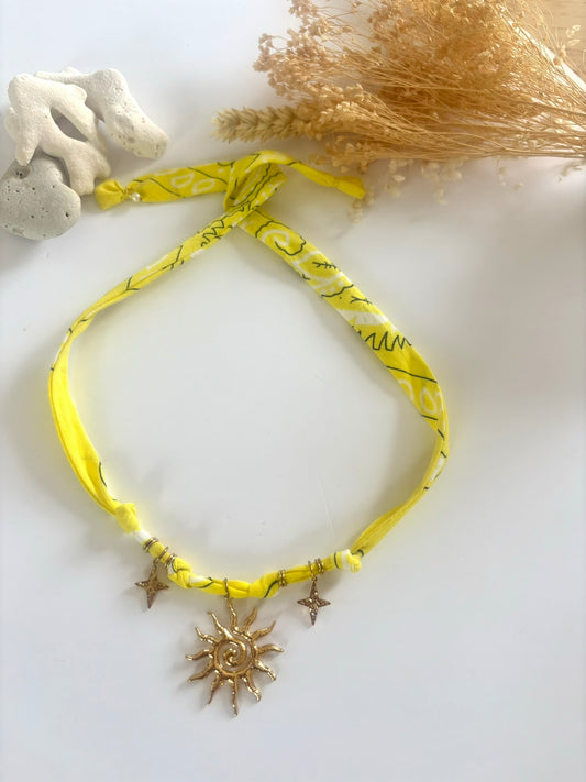 Collier Bandana Jaune Soleil*