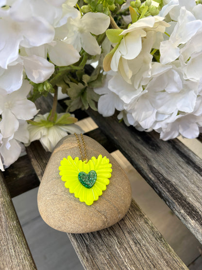 Collier "Ex Voto " fluo